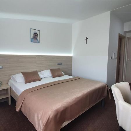 Hotel Glorija Međugorje Exteriör bild