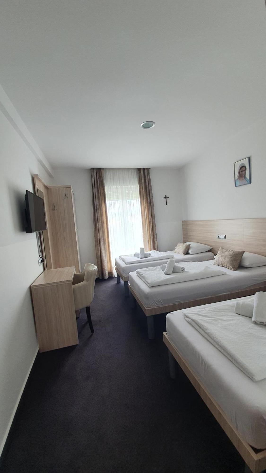 Hotel Glorija Međugorje Exteriör bild